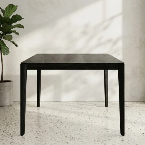 Kuni Dining Table